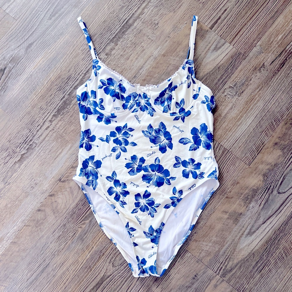 Solid & Striped The Taylor Bow-Embellished Floral… - image 1